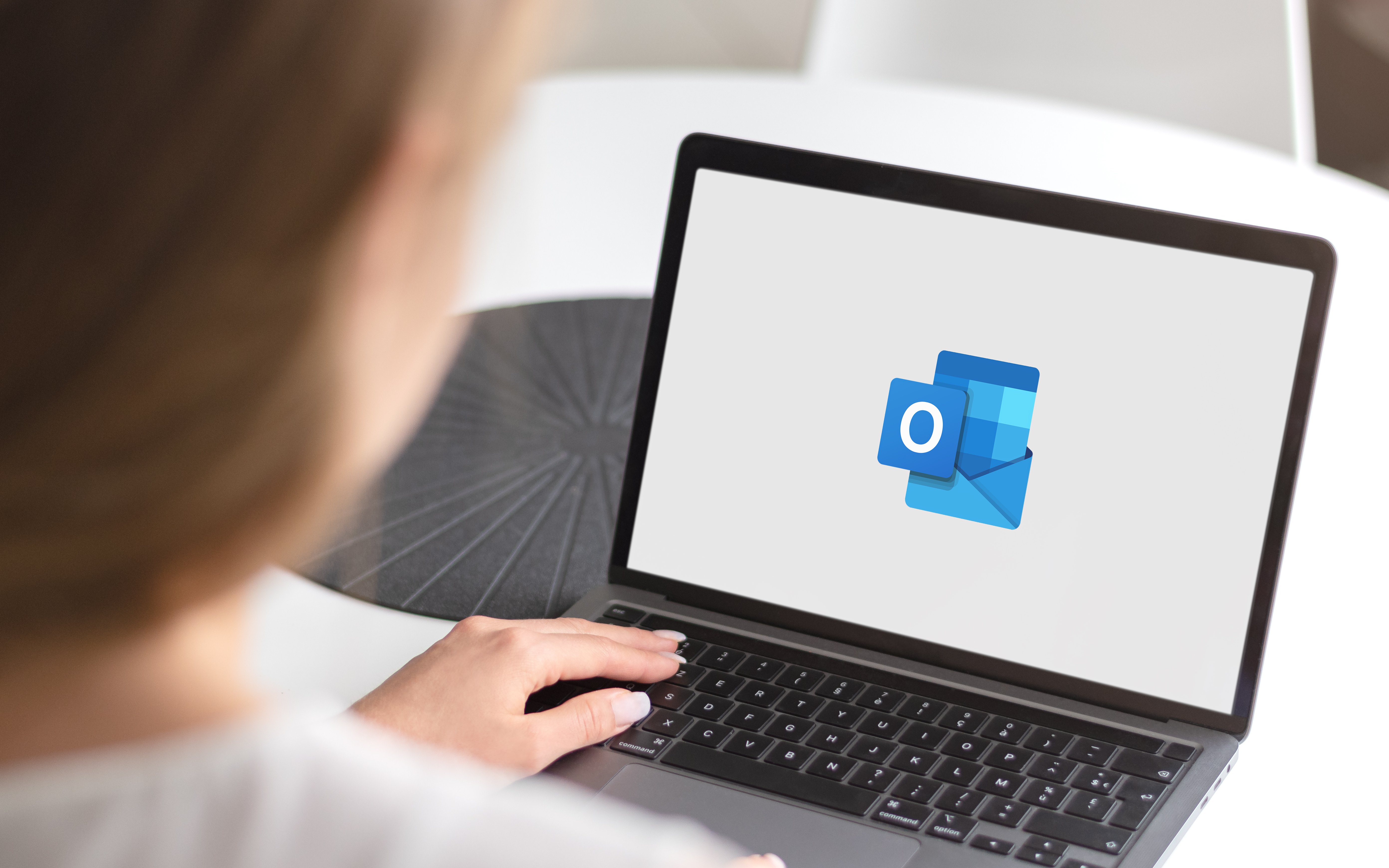 Outlook-Kalender: Feiertage hinzufügen und anzeigen lassen