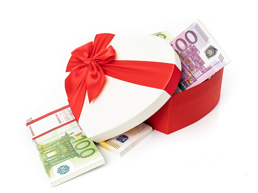 Geld sammeln für Kollegen Tipps für Rundmails